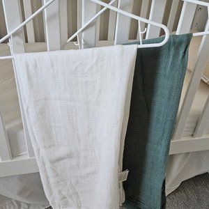 Little Unicorn Swaddles